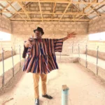 Boden und Dach des Wasserhauses sind fertig!