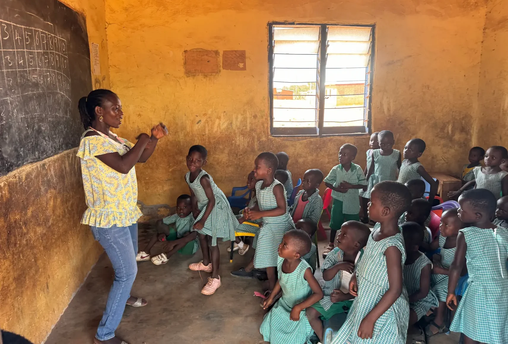 Klassenzimmer in Ghana